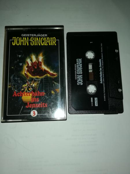 Geisterjäger John Sinclair Black Edition Folge 3 Achterbahn ins Jenseits Schwarz mit Weißen Druck MC 1102 SPV Geisterjäger John Sinclair Black Edition Folge 3 Achterbahn ins Jenseits Schwarz mit Weißen Druck MC 1102 SPV